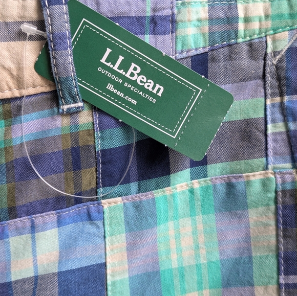 NWT.....L.L. Bean "Favorite Fit"  Patchwork Women's Shorts Size 12 - Picture 4 of 9